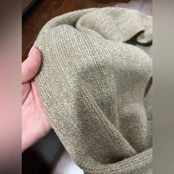 Calvin Klein Women’s Infinity Scarf - Picture 2 of 4